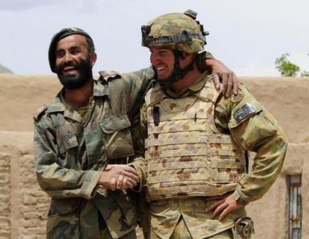 Australian Partnering with Afghan Soldier